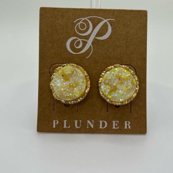 Plunder Jewelry - 💙 Plunder Yellow Druzy Stud Earrings – Iridescent Crystal Sparkle in Gold-Tone